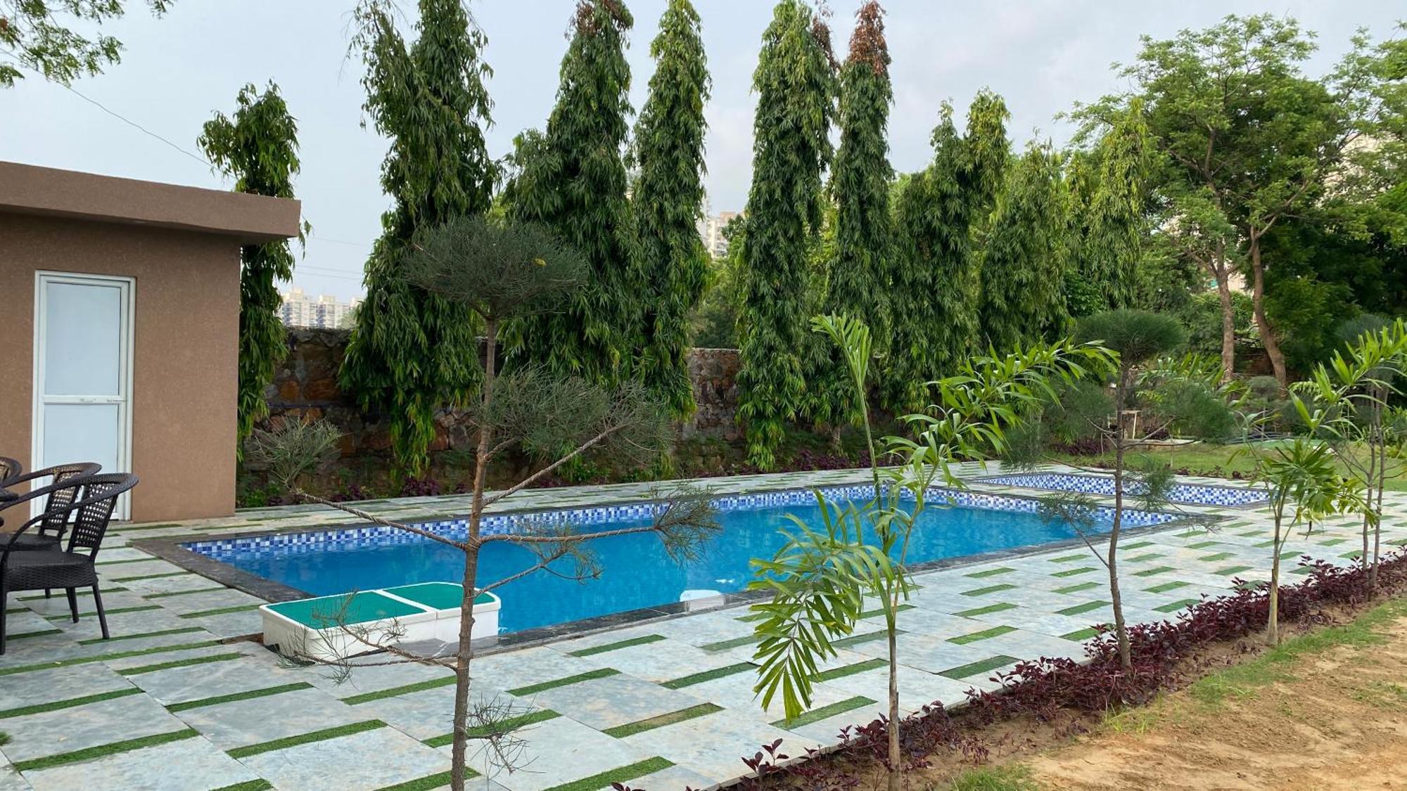 Raas Vilas - Boutique Farm House With Pool Tāoru エクステリア 写真