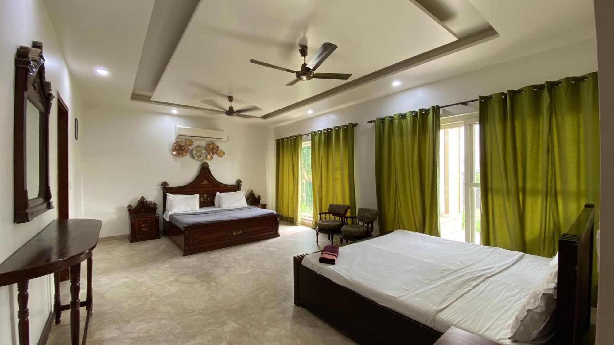 Raas Vilas - Boutique Farm House With Pool Tāoru エクステリア 写真