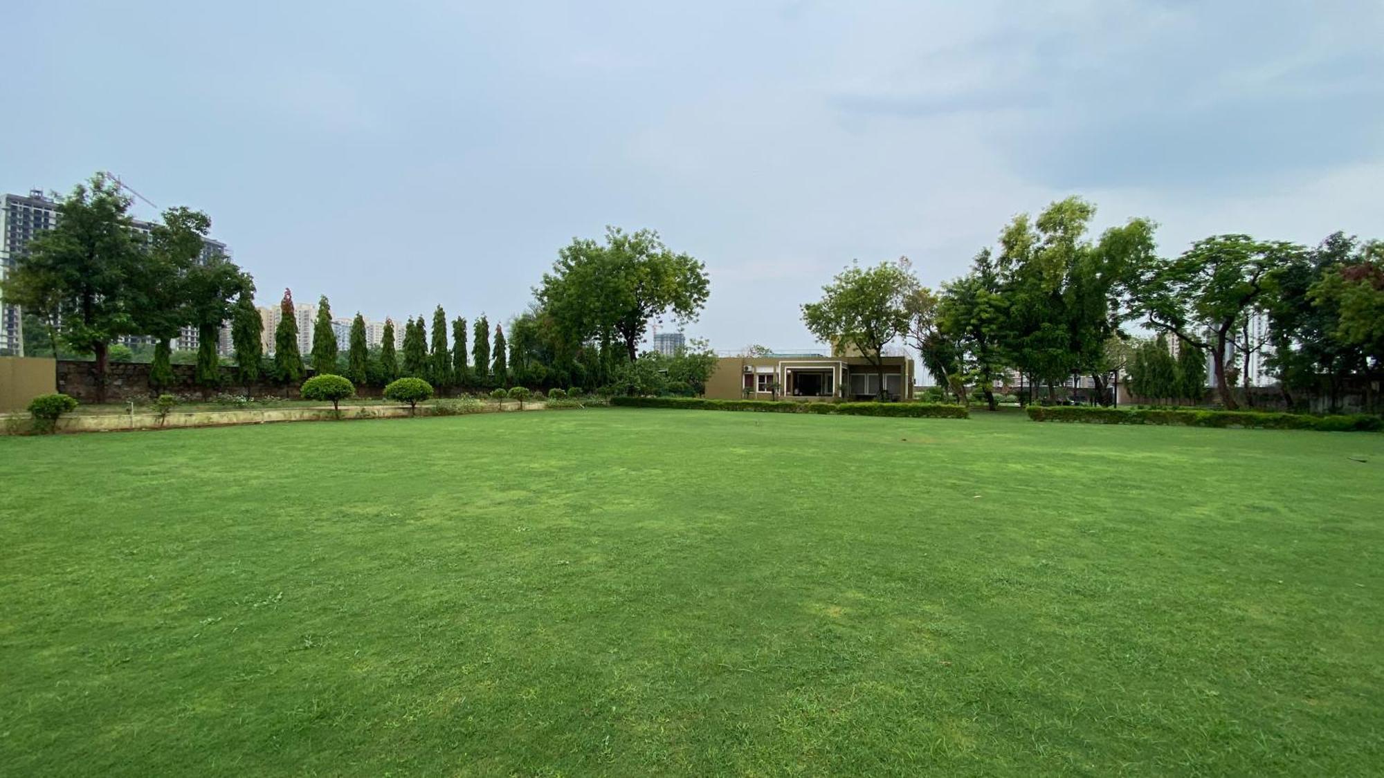 Raas Vilas - Boutique Farm House With Pool Tāoru エクステリア 写真